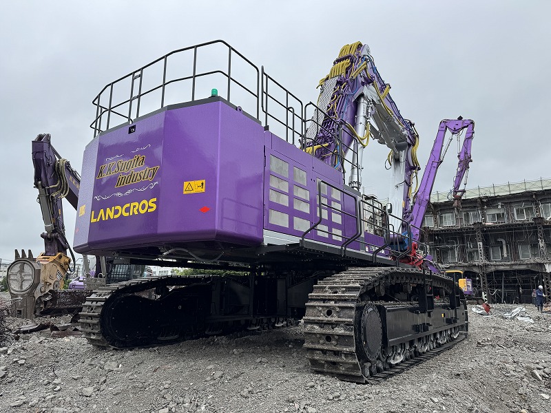FE1600-G ZX1800K 新車装着 Xカッター オオスミ製 中古建設機械 写真6（株式会社広建機）