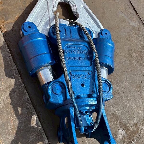 0.2m3用大割機 TS-WB500V オカダアイヨン ミニクラッシャー 中古建設機械 写真9(株式会社広建機)