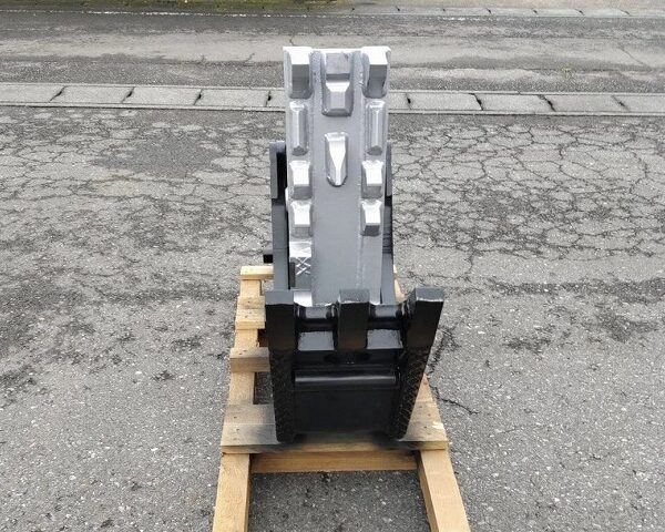 東空販売 小割機 TM-52 0.2m3用小割機 新品未使用品 即納 中古建設機械 写真8（株式会社広建機）