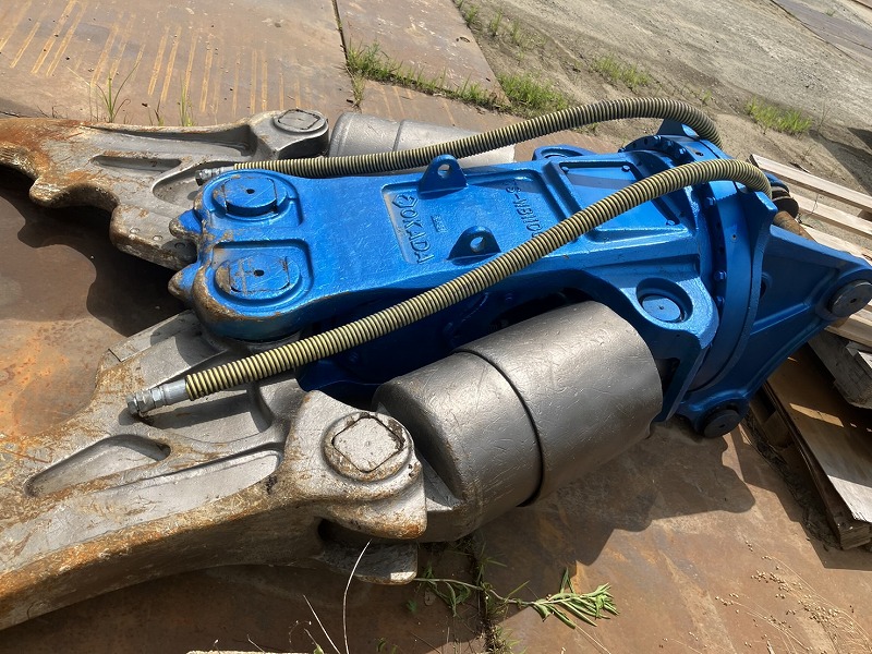 TSWB1100V-F 2016年式 整備品 0.7m3用大割機 オカダアイヨン 中古建設機械 写真2（株式会社広建機）