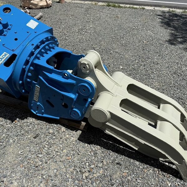 ASG-130R 0.45用旋回フォーク  全塗装済み 2022年式 オカダアイヨン製 中古建設機械 写真16（株式会社広建機）
