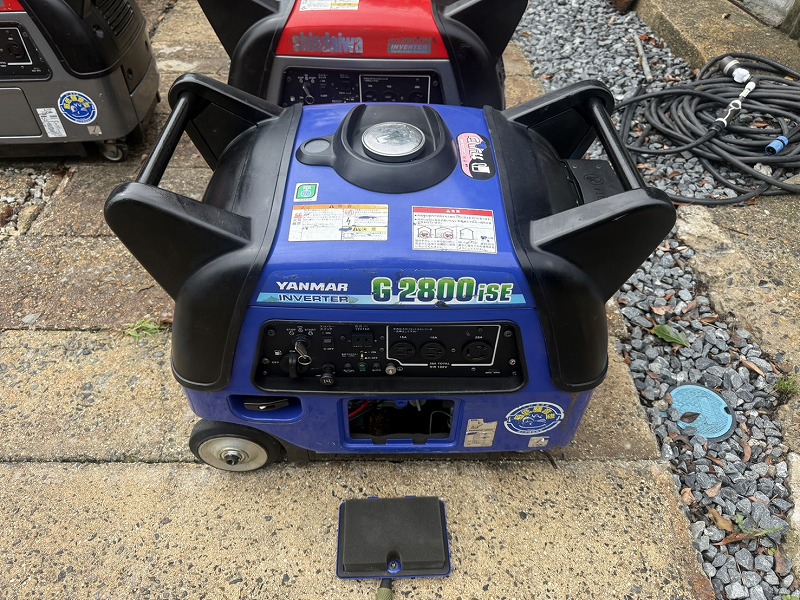 ヤンマー製 G2800iSE インバーター発電機 2.8kVA 中古建設機械 写真6（株式会社広建機）